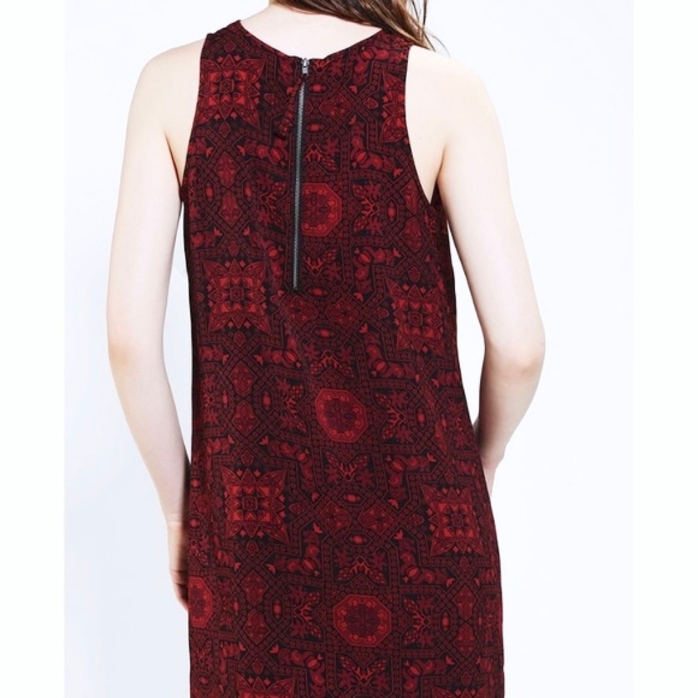Urban Outfitters Patterned Shift Dress - Picture 2 of 6